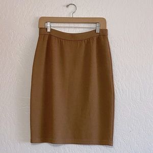 St. John Collection by Marie Gray Classic Santana Knit Skirt